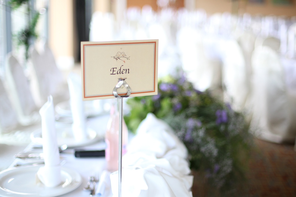 love birds table place name wedding